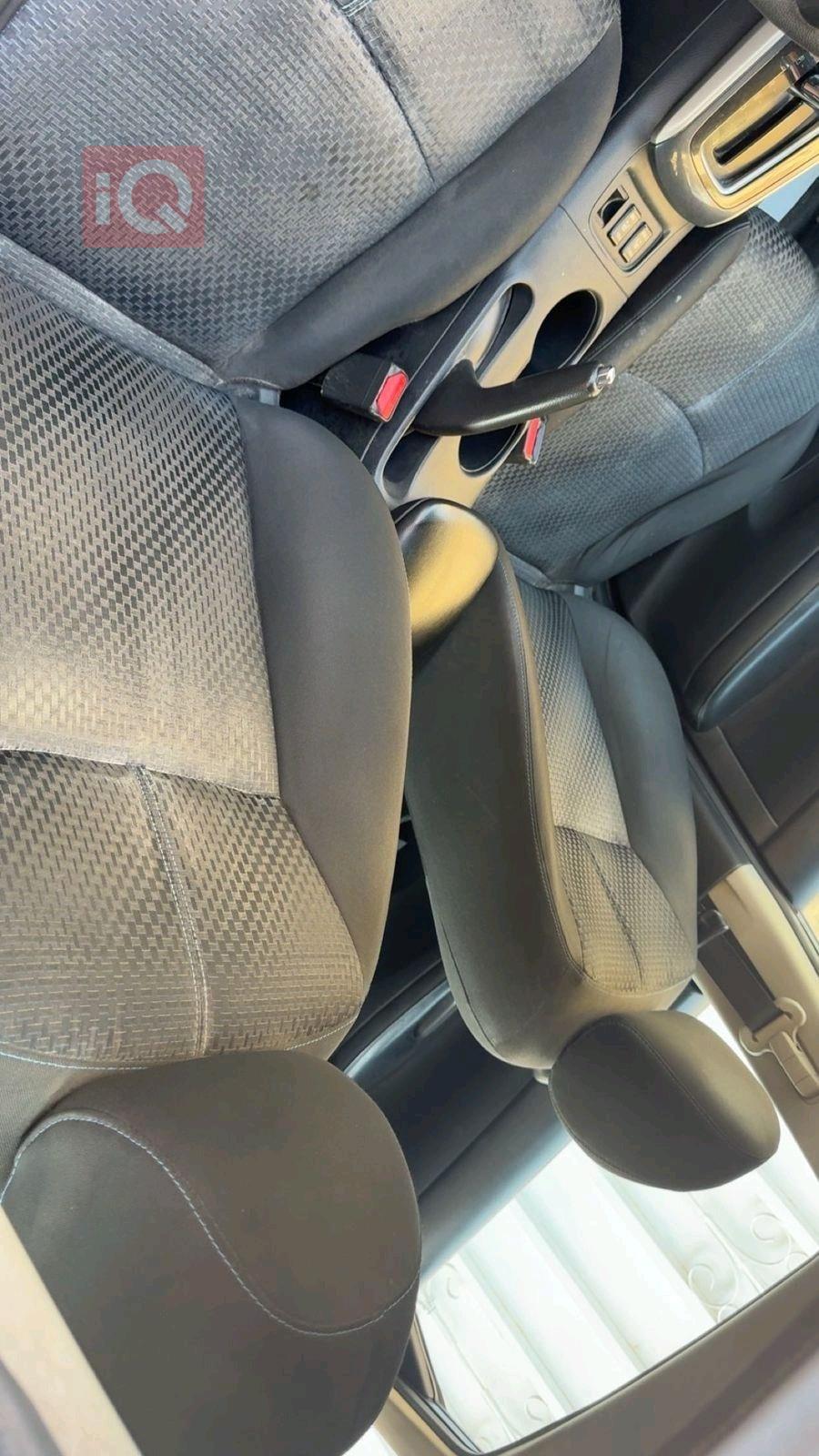 نیسان سێنترا